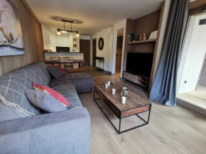 Appartement neuf 54m² Les Gets, centre, balcon sud-ouest, Wifi, parking - FR-1-598-70
